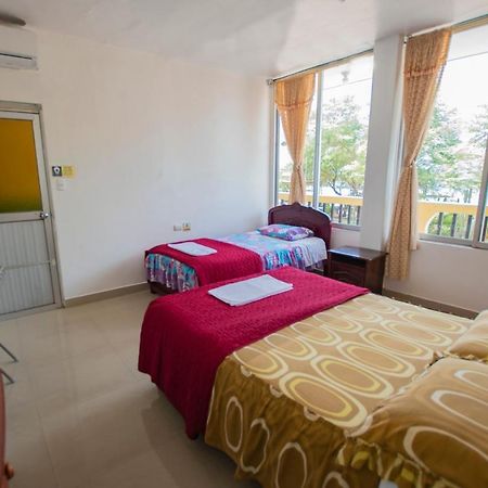 Hostal San Francisco San Cristóbal Extérieur photo