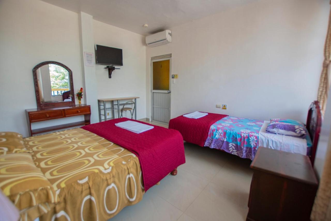 Hostal San Francisco San Cristóbal Extérieur photo