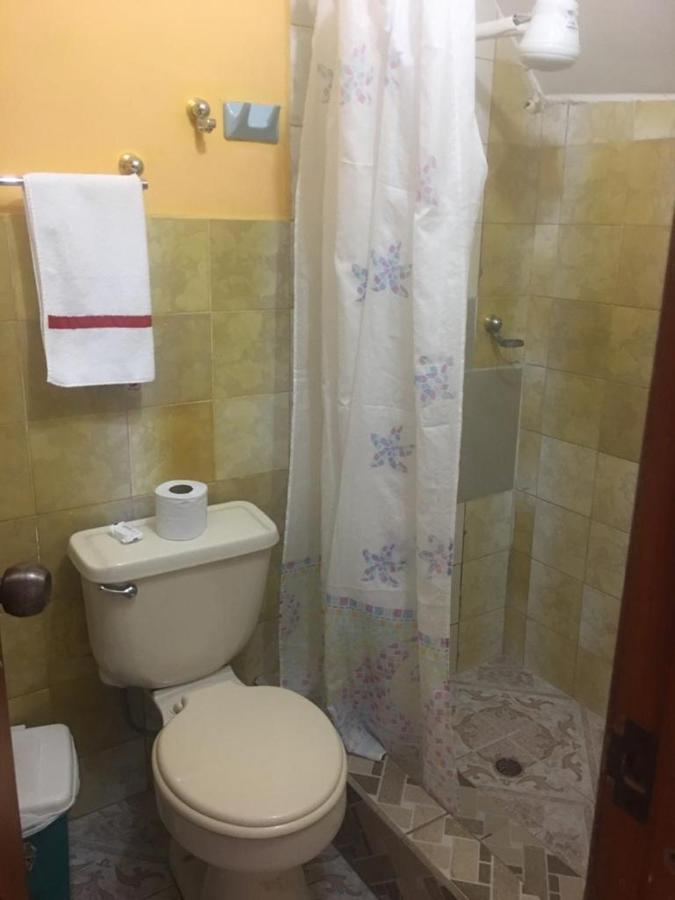 Hostal San Francisco San Cristóbal Extérieur photo