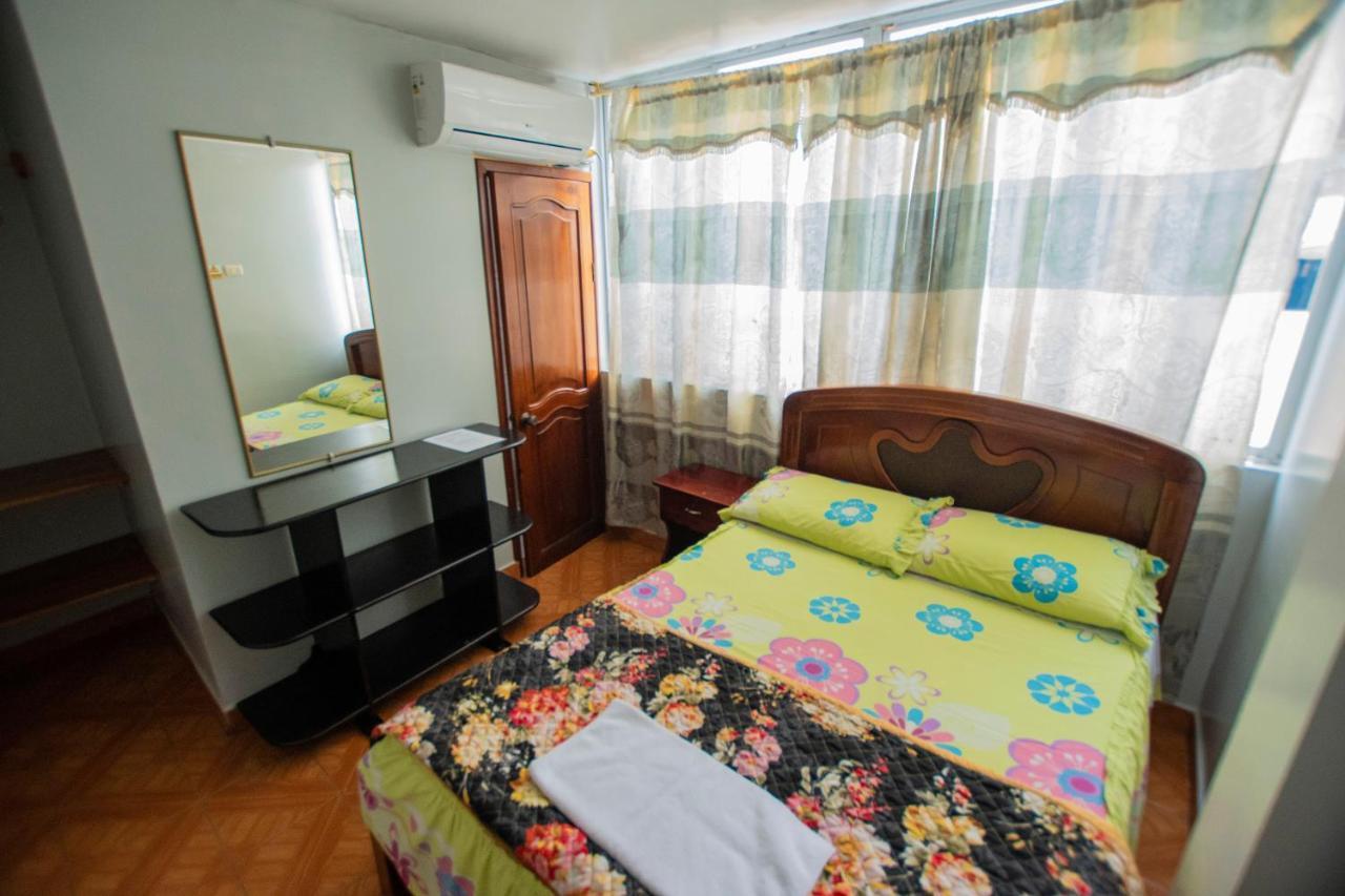 Hostal San Francisco San Cristóbal Extérieur photo
